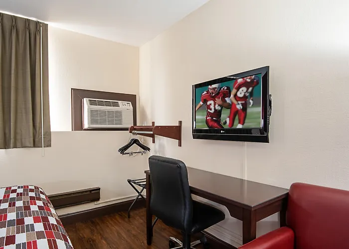 Red Roof Inn Cameron