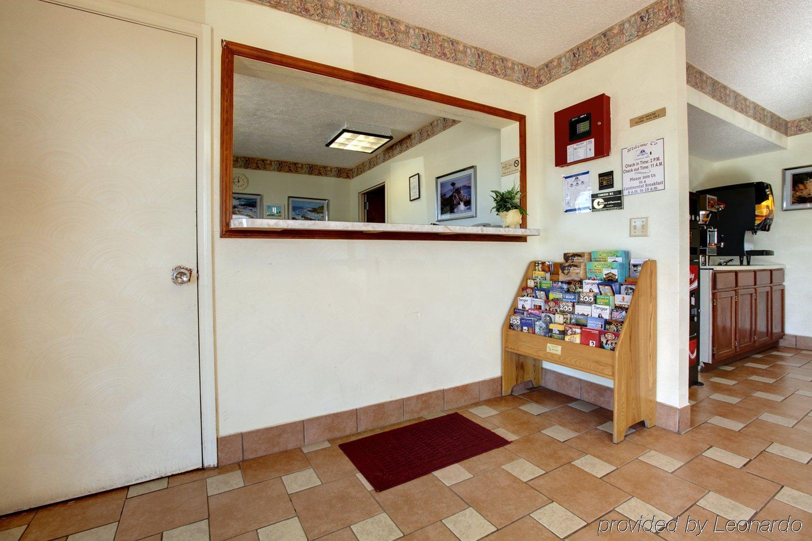 Red Roof Motel 2*