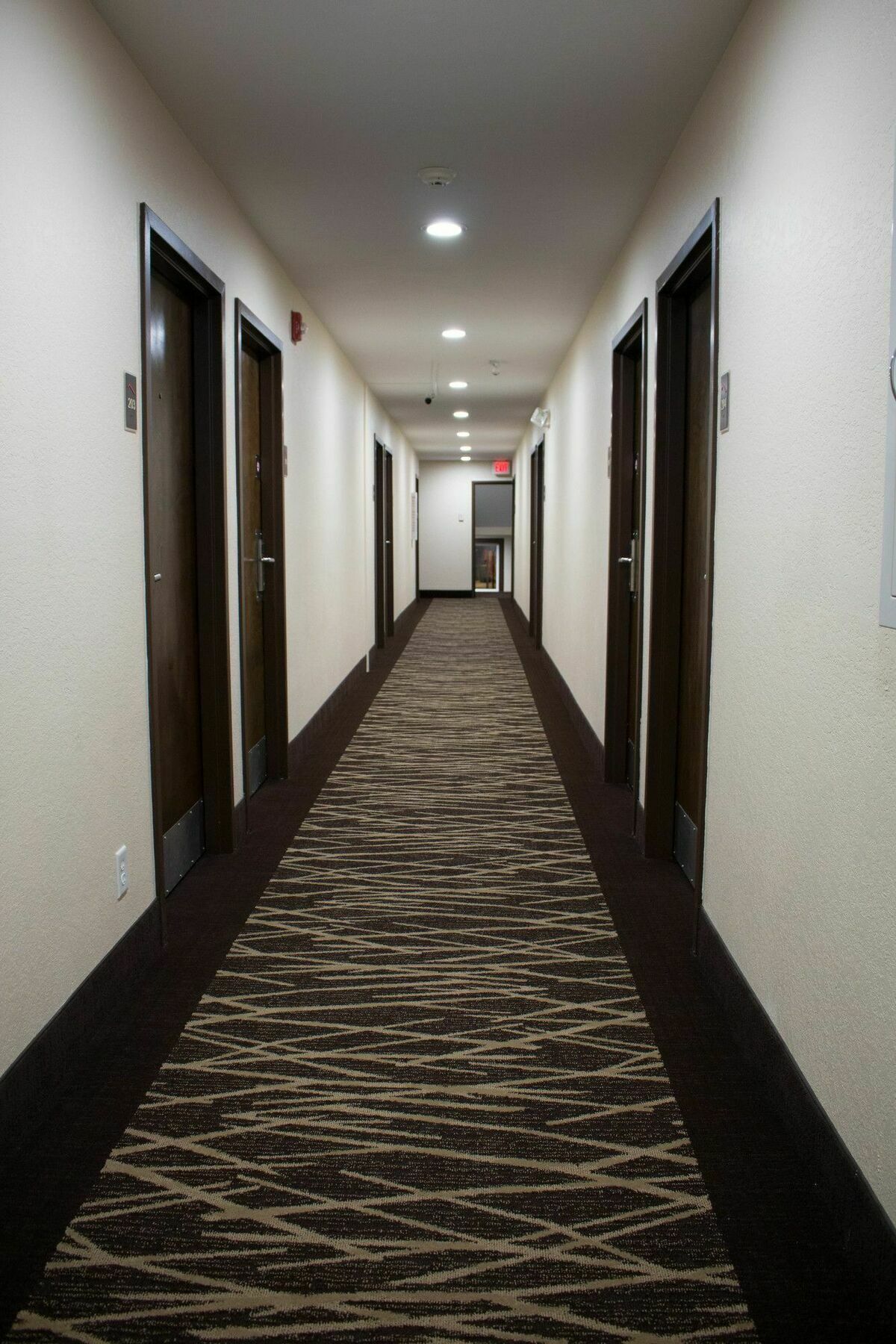 Red Roof 2*